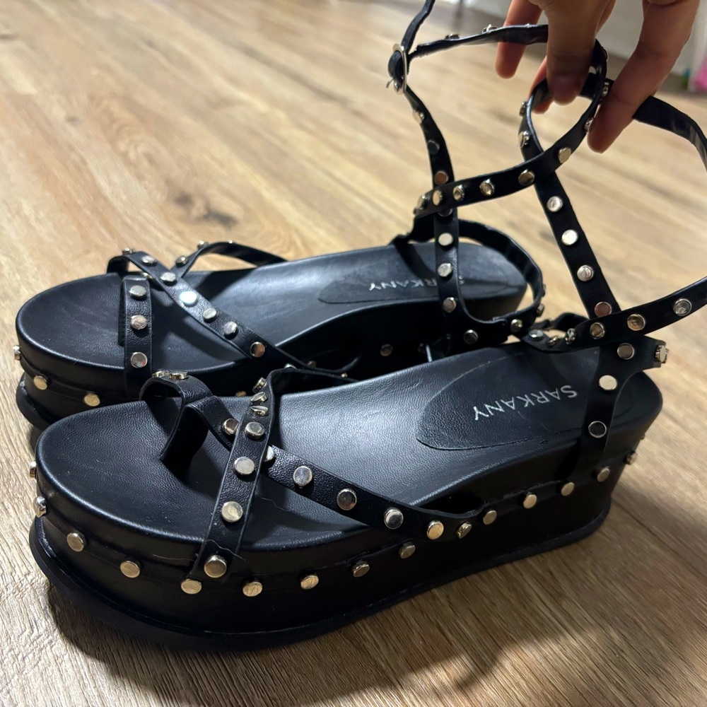 SARKANY SANDALS